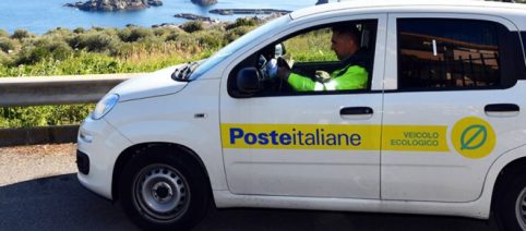 Lavoro, assunzioni per portalettere in tutta Italia: posti anche al Sud
