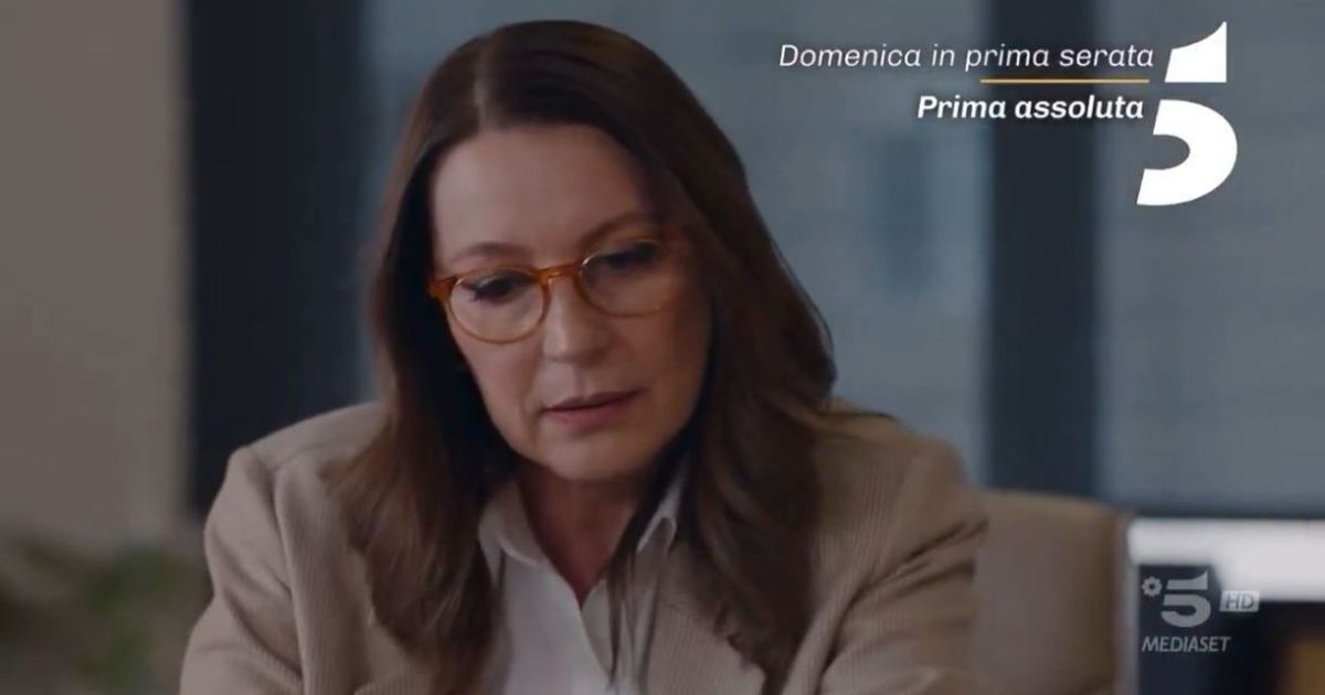 Cambio programmazione Mediaset 2 giugno: stop Tradimento, Beautiful non si ferma e allunga