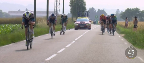 L'attacco vincente di Ivan Romeo al Delfinato - © Screenshot Eurosport