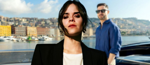 In primo piano Chiara Petrone (Alessandra Masi), sullo sfondo Gennaro Gagliotti (Carlo Caracciolo) © Un Posto al Sole Rai