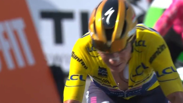 Remco Evenepoel al Delfinato - © Screenshot Eurosport