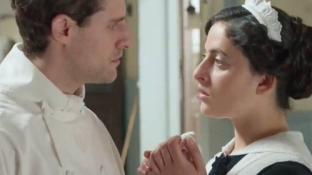 Vera e Lope in scena - screenshot © La Promessa