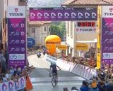 Arrivo di Cantù al Giro Next Gen 2025 - Screenshot © Eurosport