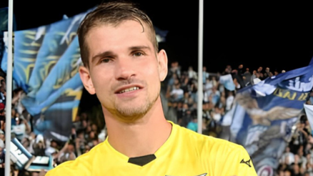 Ivan Provedel con la maglia della Lazio © profilo Instagram ivanprovedel