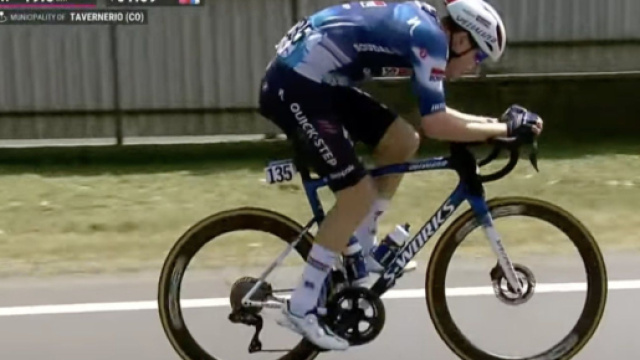 Jonathan Vervenne al Giro Next Gen 2025 - Screenshot © Eurosport