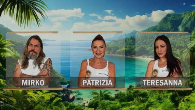 Mirko, Patrizia e Teresanna all'Isola dei famosi © Mediaset.