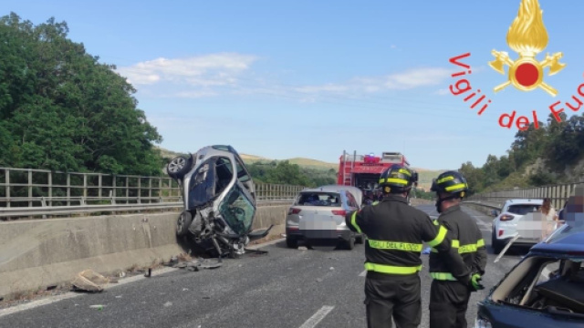Incidente stradale sulla Statale 280 - © Vigili del Fuoco