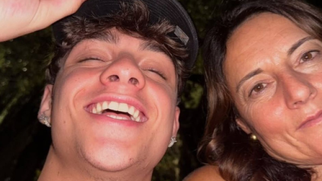 Luk3 e la mamma - Screenshot © Instagram.