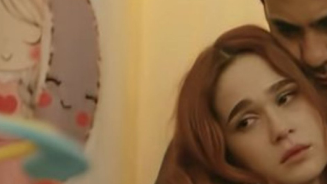 Selin e Tolga in una scena di Tradimento – Screenshot © Canale 5.