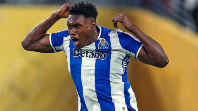 Samu Omorodion, centravanti del Porto. Foto © X Porto