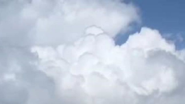 Cielo parzialmente nuvoloso – © Flavia Castellini.