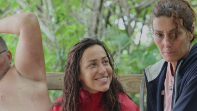 Cristina e Teresanna all'Isola dei famosi © Mediaset.