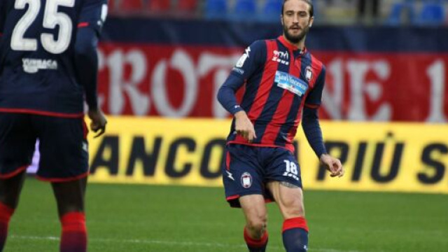 Andrea Barberis, centrocampista in uscita dal Crotone - © Facebook / FcCrotone
