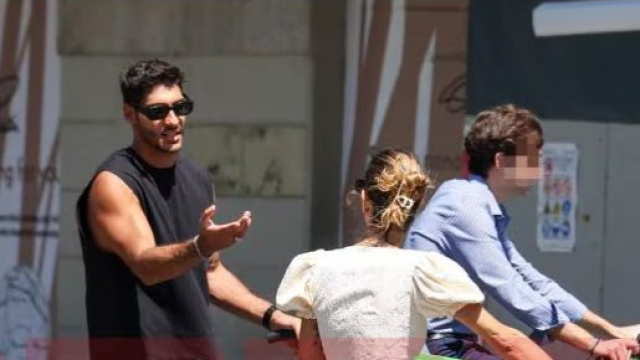 Javier Martinez e Helena Prestes (screenshot © Chi Magazine).