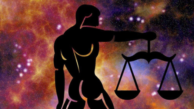 Segno zodiacale della Bilancia © Pixabay.