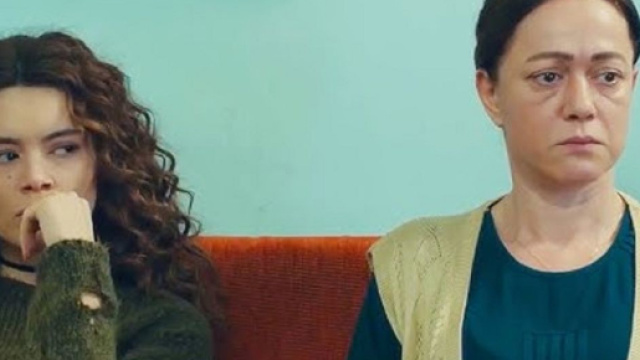 Sirin e Hatice in La forza di una donna – © Mediaset.