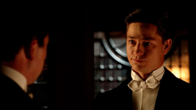 Michel Tejerina (Pelayo) in una scena de La Promessa © Immagine Mediaset.