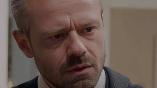Erik in una scena di Tempesta d'amore © Mediaset.