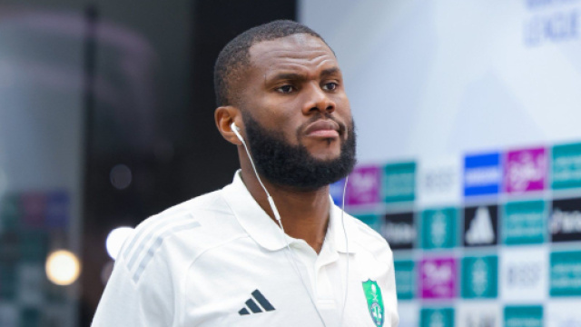 Il centrocampista Franck Kessié © Al-Ahli