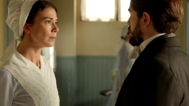 Teresa e Marcelo de La Promessa © Rete 4.