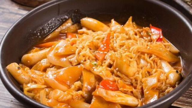 in foto tteokbokki &copy; immagine Pixabay.