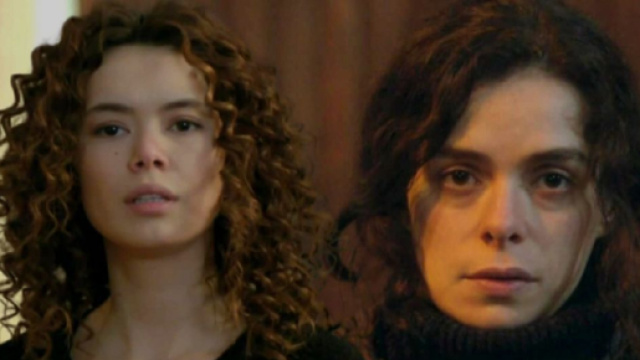Sirin e Bahar in una scena de La forza di una donna © Mediaset.