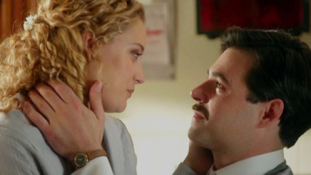 Jana e Manuel in una scena de La Promessa © Mediaset.
