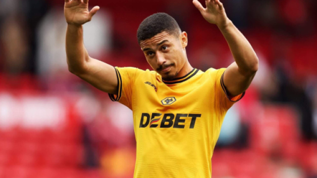 André con la maglia del Wolverhampton © Instagram