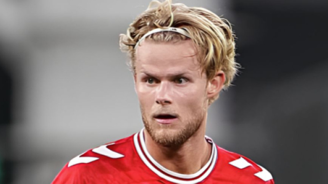 Morten Hjulmand con la maglia della Danimarca © Instagram