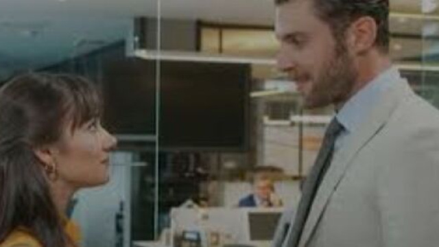 Zeynep e Cem in una scena di Forbidden Fruit © Mediaset.