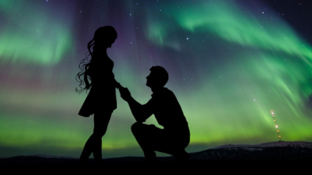 Dichiarazione d'amore sotto l'aurora boreale - © Pixabay IA.