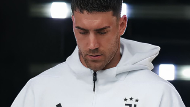 Dusan Vlahovic con la maglia della Juve © profilo Instagram vlahovicdusan