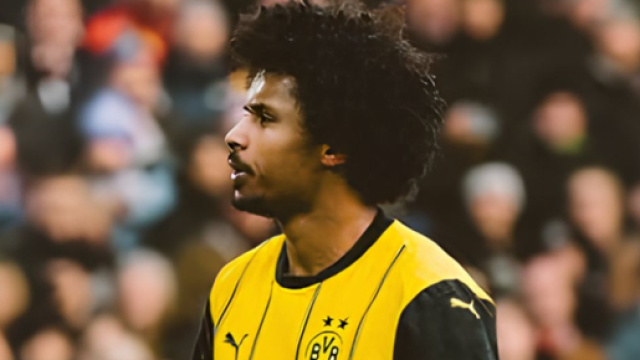Karim Adeyemi con la maglia del Dortmund © profilo Instagram karim_adeyemi