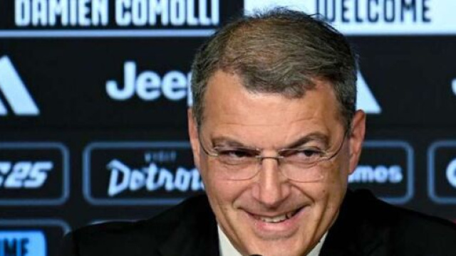 Damien Comolli in conferenza stampa © Juventus FC
