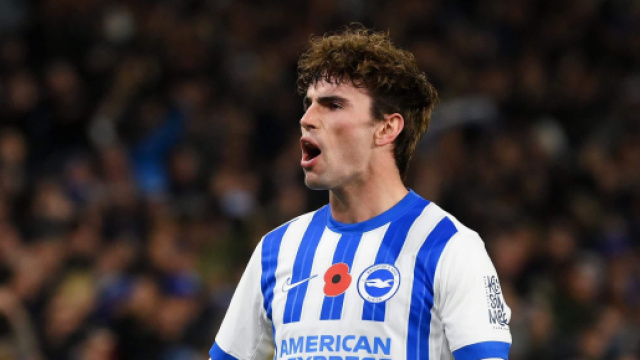 Matt O'Riley con la maglia del Brighton (© Instagram)