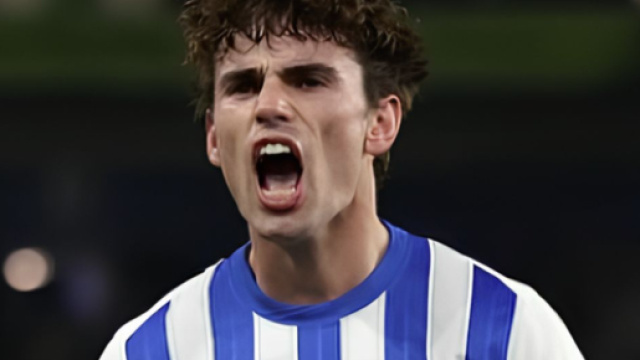 Matt O'Riley con la maglia del Brighton © profilo Instagrammattoriley8