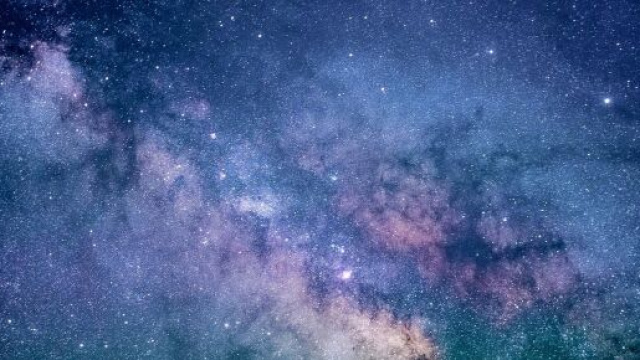 Una enorme nebulosa nello spazio © Pixabay