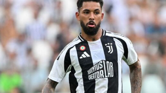Douglas Luiz, centrocampista della Juventus © Juventus FC.