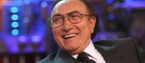 È morto Pippo Baudo: addio al signore dei presentatori, simbolo della televisione italiana