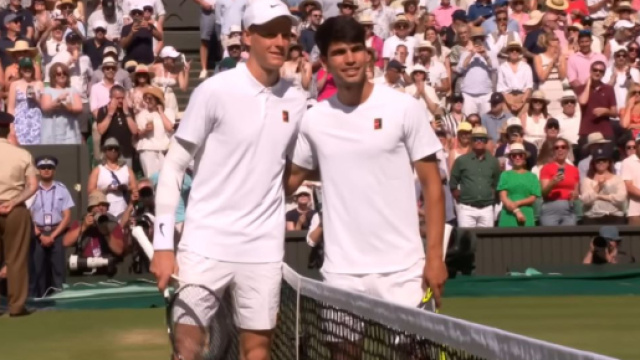 Sinner e Alcaraz prima della finale di Wimbledon - © screenshot Sky Sport