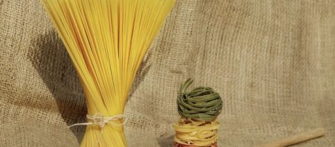 Pasta e fagioli alla napoletana: il piatto povero che scalda settembre