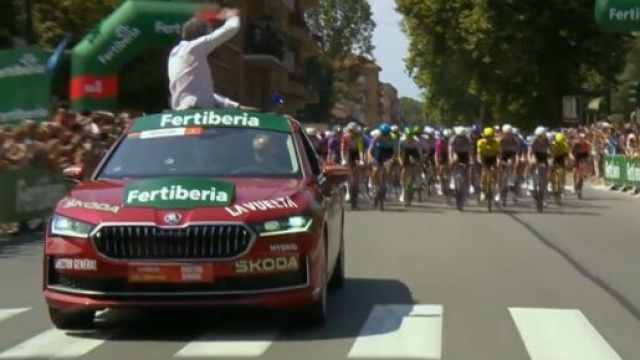 La partenza della Vuelta España — © Screenshot Eurosport.