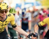 Il Team Visma durante una tappa della Vuelta in Italia – © Instagram.
