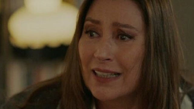 Il personaggio di Guzide in Tradimento © Mediaset.