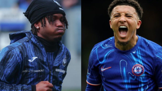 Ademola Lookman, esterno dell'Atalanta. Foto © Atalanta. Jadon Sancho, esterno del Manchester United. Foto © X/Sancho