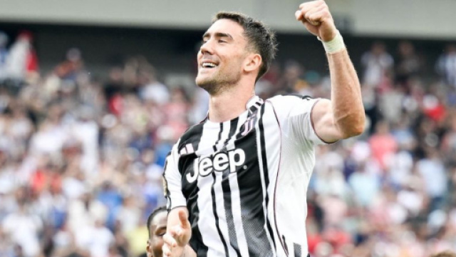 Dusan Vlahovic esulta dopo un gol © Juventus FC