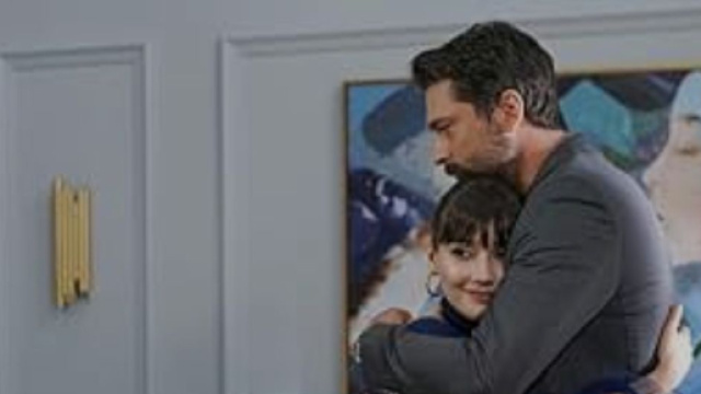 Zeynep e Alihan in una scena di Forbidden Fruit © Mediaset.