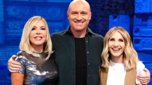 Anna Pettinelli, Rudy Zerbi e Lorella Cuccarini &copy; Mediaset.