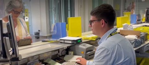 Poste Italiane, posizioni aperte per operatori di sportello: domande entro il 21 settembre