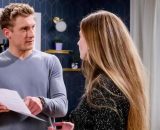 Vincent Ritter (Martin Walde) e Natalie Junghans (Teresa Klamert) © Mediaset